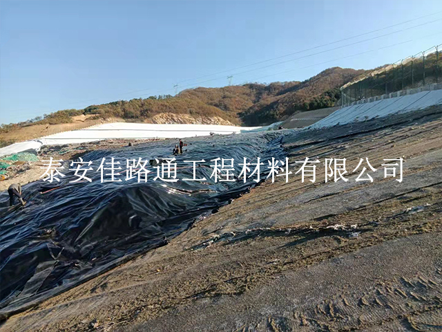 垃圾填埋場防滲膜施工細節須掌握了解 垃圾填埋場防滲膜施工細節須掌握了解