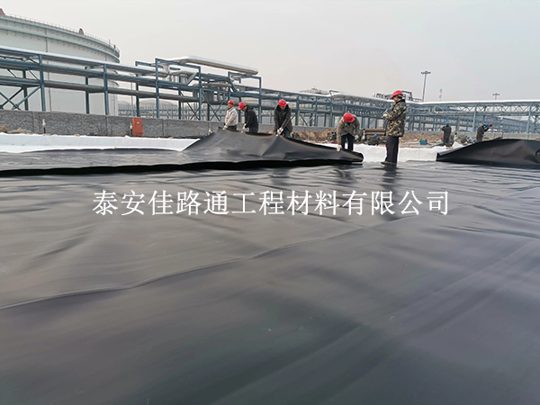 沼氣池土工膜生產(chǎn)檢驗(yàn)須嚴(yán)格把關(guān) 沼氣池土工膜生產(chǎn)檢驗(yàn)須嚴(yán)格把關(guān)