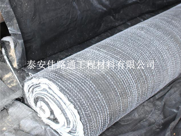 膨潤土防水毯在氧化塘焊接中的創新技巧 膨潤土防水毯在氧化塘焊接中的創新技巧
