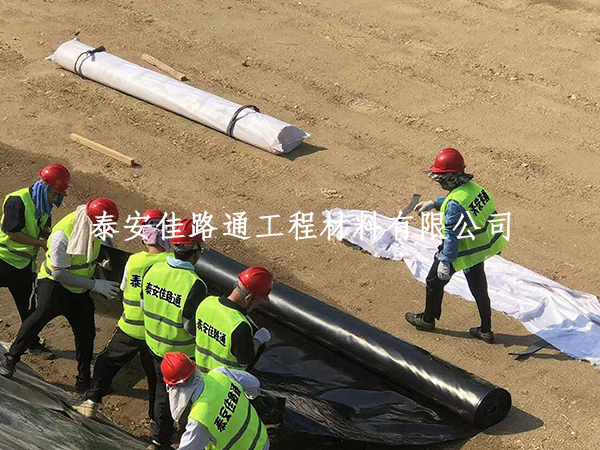 垃圾填埋場防滲土工膜 “起皺” 危機!5大誘因逐一排查? 垃圾填埋場防滲土工膜 “起皺” 危機!5大誘因逐一排查?
